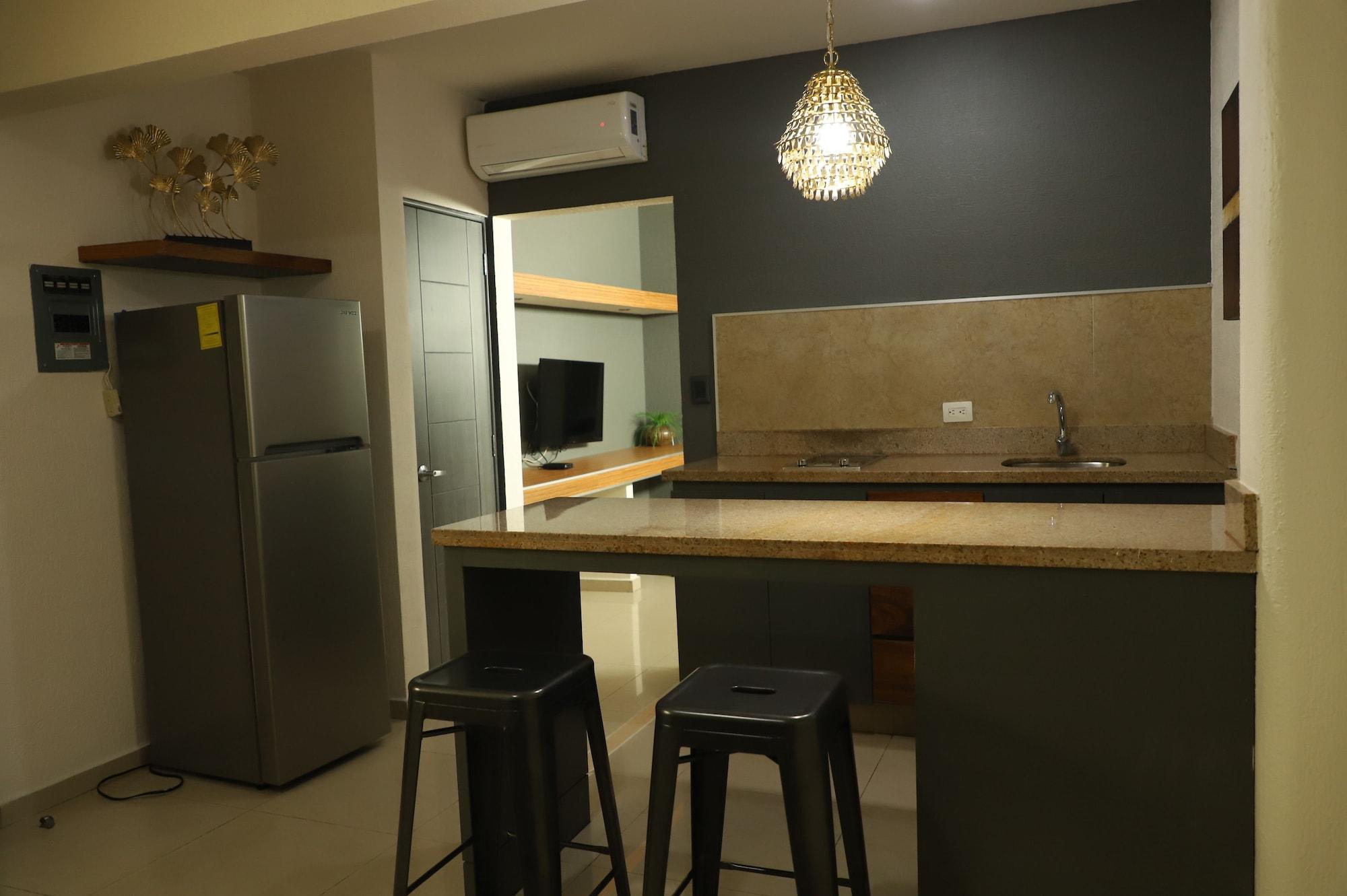 Homesuites Zaragoza Culiacán Eksteriør bilde