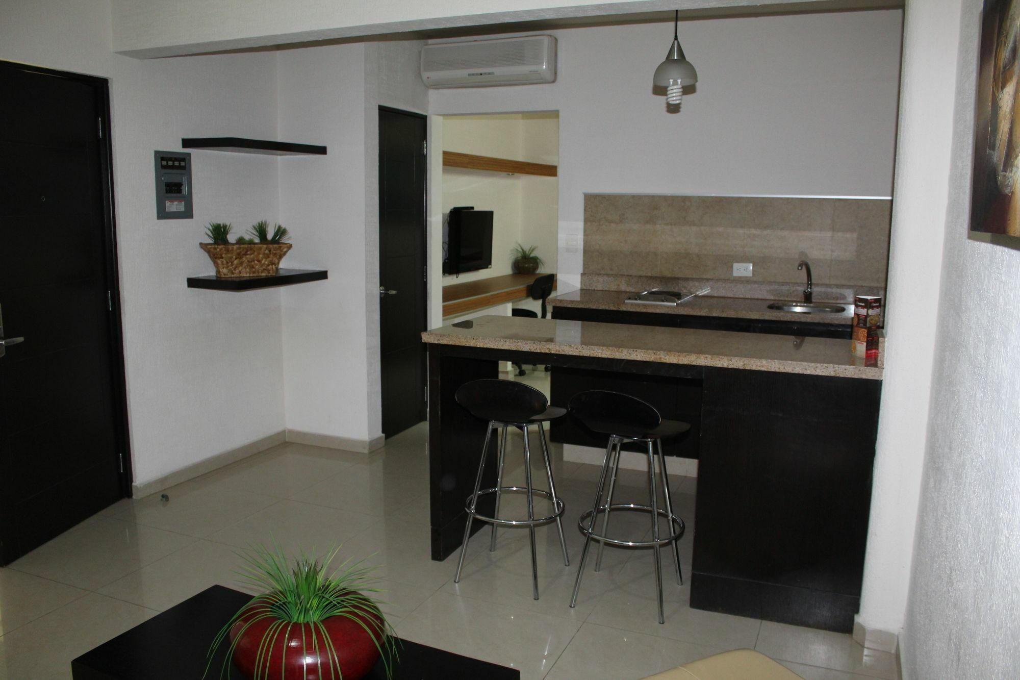 Homesuites Zaragoza Culiacán Eksteriør bilde